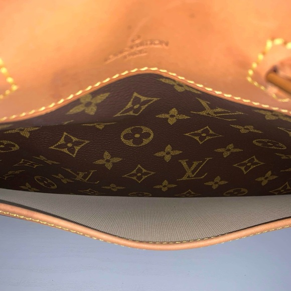 Louis Vuitton Monogram Deauville - Picture 7 of 13